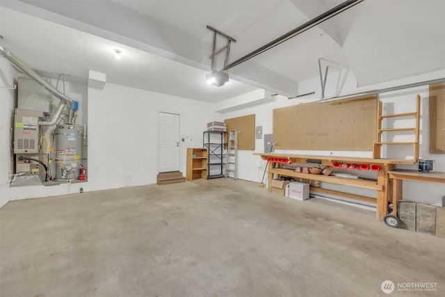 18397 NE 97th Court, Redmond, WA 98052