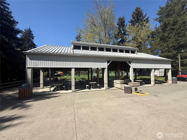 18397 NE 97th Court, Redmond, WA 98052