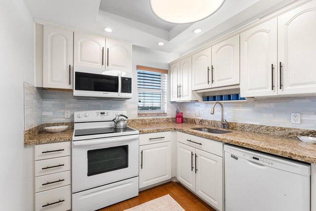 4505 S Ocean Boulevard 502, Highland Beach, FL 33487
