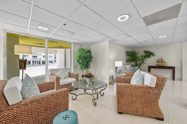 4505 S Ocean Boulevard 502, Highland Beach, FL 33487