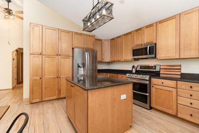 16733 Wren Street NW, Andover, MN 55304