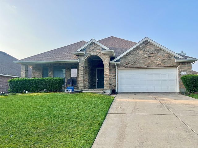 1113 Devonshire Drive, Glenn Heights, TX 75154