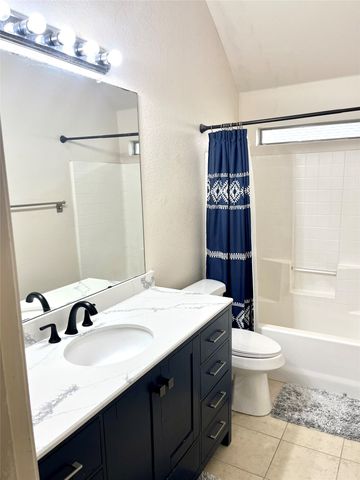 1113 Devonshire Drive, Glenn Heights, TX 75154