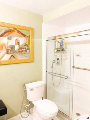 50 Glenbrook Road APT 9C, Stamford, CT 06902