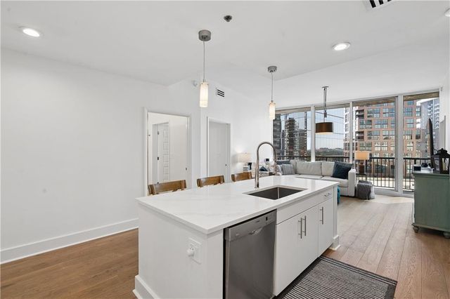 1080 Peachtree Street 1504, Atlanta, GA 30309