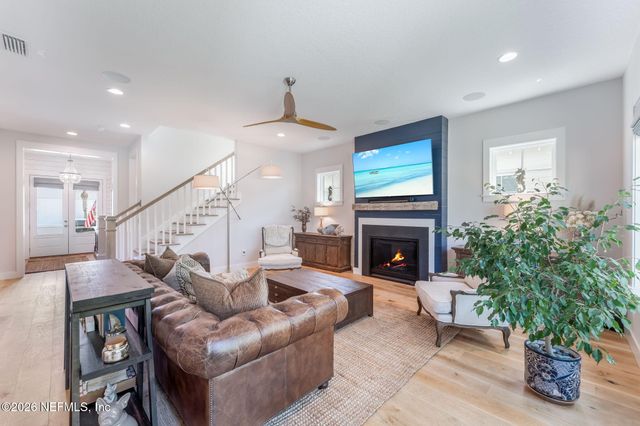 1614 MARITIME OAK Drive, Atlantic Beach, FL 32233