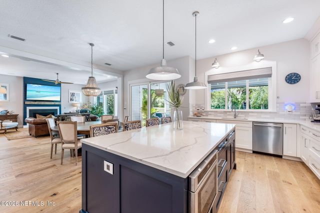 1614 MARITIME OAK Drive, Atlantic Beach, FL 32233