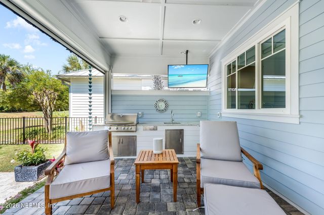 1614 MARITIME OAK Drive, Atlantic Beach, FL 32233