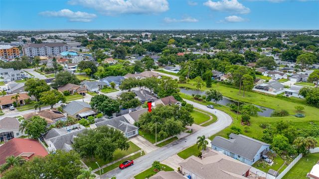 12965 PINEFOREST WAY W, Largo, FL 33773