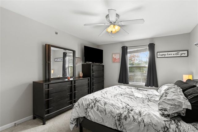 412 Saravalle Drive, St Peters, MO 63376