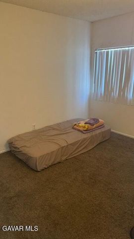 43625 Ponderosa Street, Lancaster, CA 93535