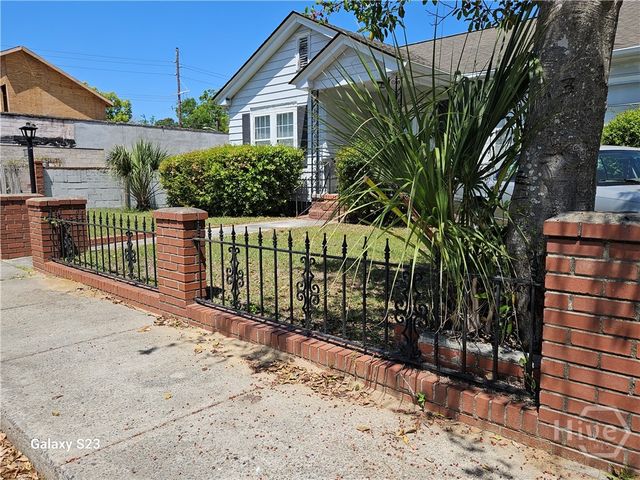 2010 Bolling Street, Savannah, GA 31404