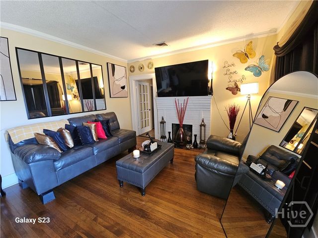 2010 Bolling Street, Savannah, GA 31404