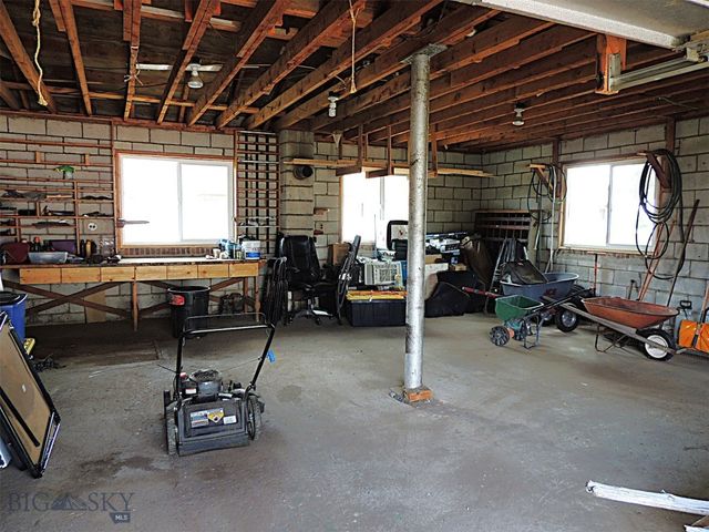 406 Dixon Street, Deer Lodge, MT 59722