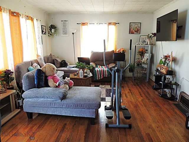 406 Dixon Street, Deer Lodge, MT 59722