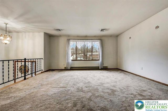 107 Cindy Court, Stroud Twp, PA 18301