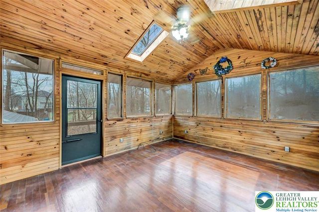 107 Cindy Court, Stroud Twp, PA 18301