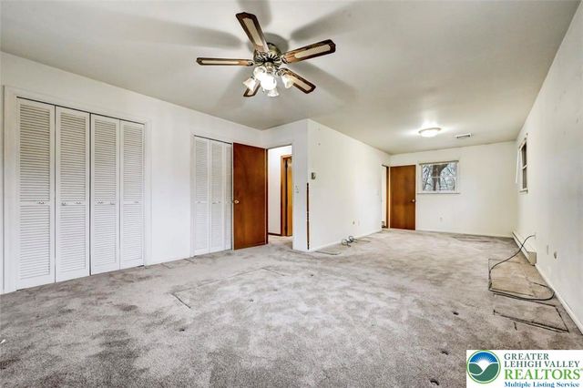 107 Cindy Court, Stroud Twp, PA 18301