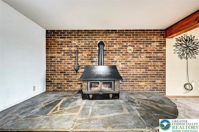 107 Cindy Court, Stroud Twp, PA 18301