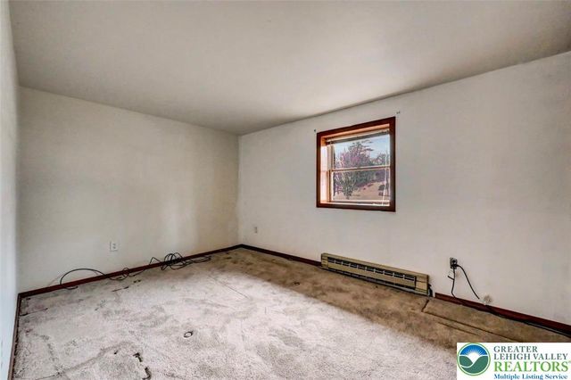 107 Cindy Court, Stroud Twp, PA 18301