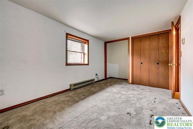 107 Cindy Court, Stroud Twp, PA 18301