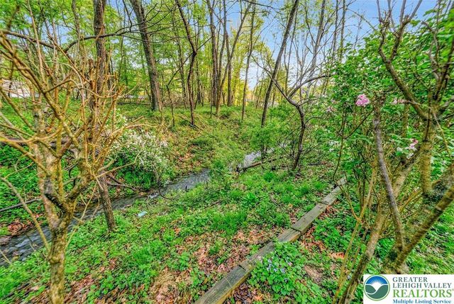 107 Cindy Court, Stroud Twp, PA 18301