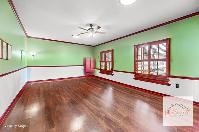 1106 Avenue O, Huntsville, TX 77340