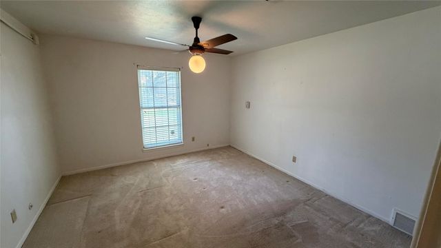 401 Glenhaven Drive, Azle, TX 76020