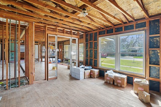 1030 Denton Street, Denton, TX 76201