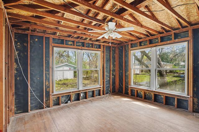 1030 Denton Street, Denton, TX 76201