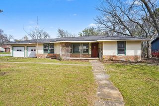 1030 Denton Street, Denton, TX 76201