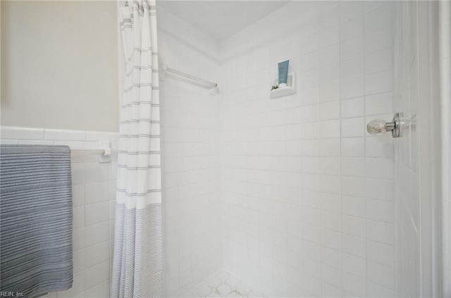 800 Sheraton DR, Virginia Beach, VA 23452