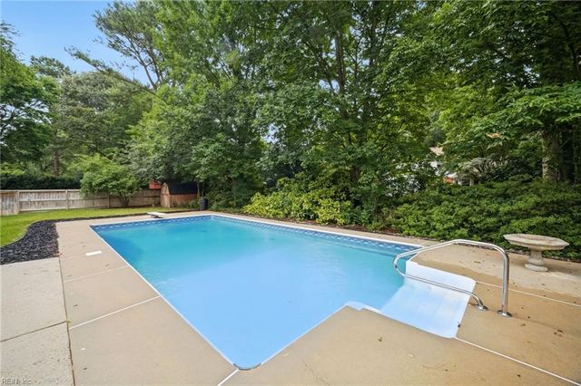 800 Sheraton DR, Virginia Beach, VA 23452