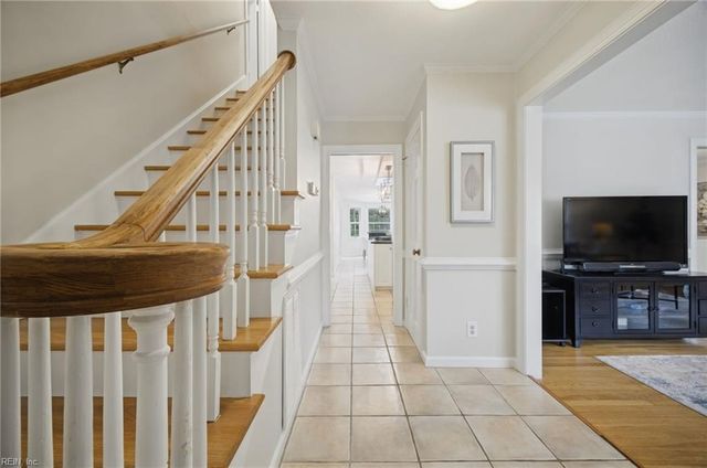 800 Sheraton DR, Virginia Beach, VA 23452