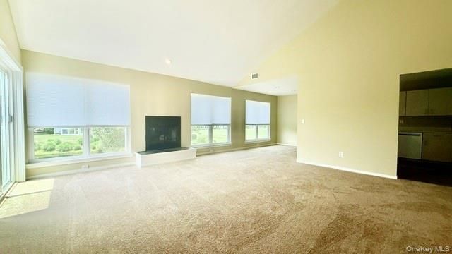 102 Hampton Vista Drive, Manorville, NY 11949