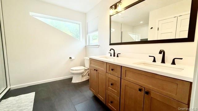 102 Hampton Vista Drive, Manorville, NY 11949