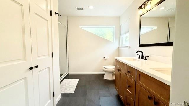 102 Hampton Vista Drive, Manorville, NY 11949