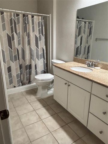 417 SOUTHERN PECAN CIRCLE 207, Winter Garden, FL 34787