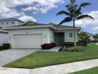 13431 Amber Waves Avenue, Delray Beach, FL 33484