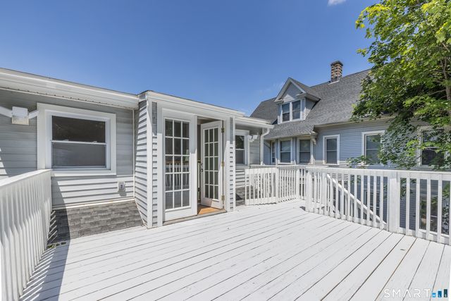 1025 Townsend Avenue, New Haven, CT 06511