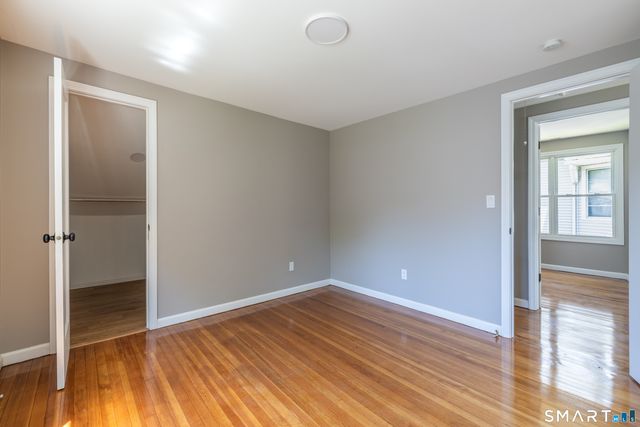 1025 Townsend Avenue, New Haven, CT 06511