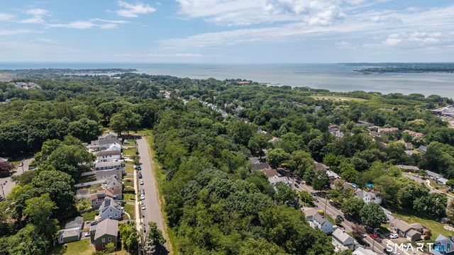 1025 Townsend Avenue, New Haven, CT 06511