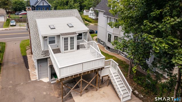 1025 Townsend Avenue, New Haven, CT 06511