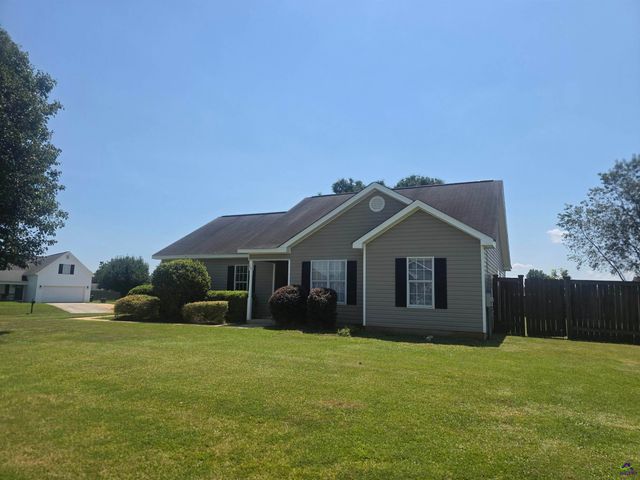 114 Grindstaff Drive, Bonaire, GA 31005