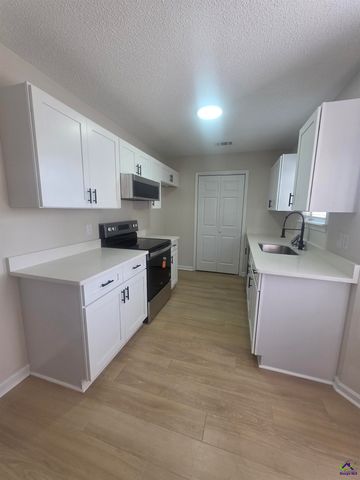 114 Grindstaff Drive, Bonaire, GA 31005