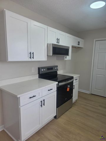 114 Grindstaff Drive, Bonaire, GA 31005