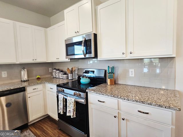 17 Rambling Oaks Drive NE, Rome, GA 30165