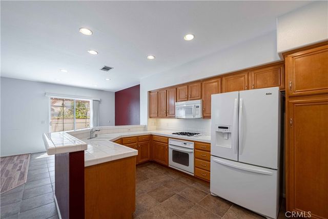 268 Camino Cortina, Camarillo, CA 93010