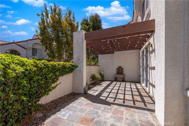 268 Camino Cortina, Camarillo, CA 93010