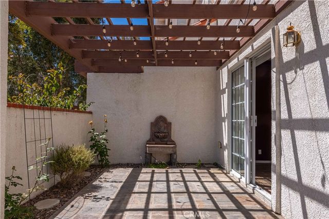 268 Camino Cortina, Camarillo, CA 93010